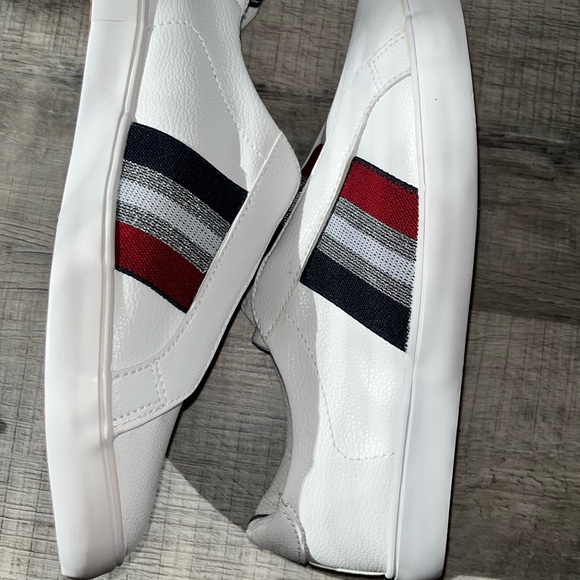 Nautica White Slip-On Shoes loafers with Red and Blue Accents - Picture 5 of 5